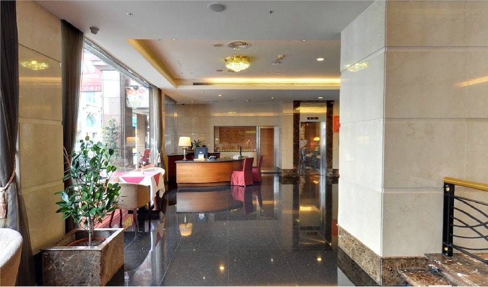 Taipei International Hotel 8/58