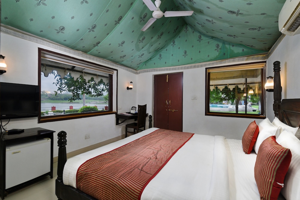 HOTEL SHREE VILAS 4/26