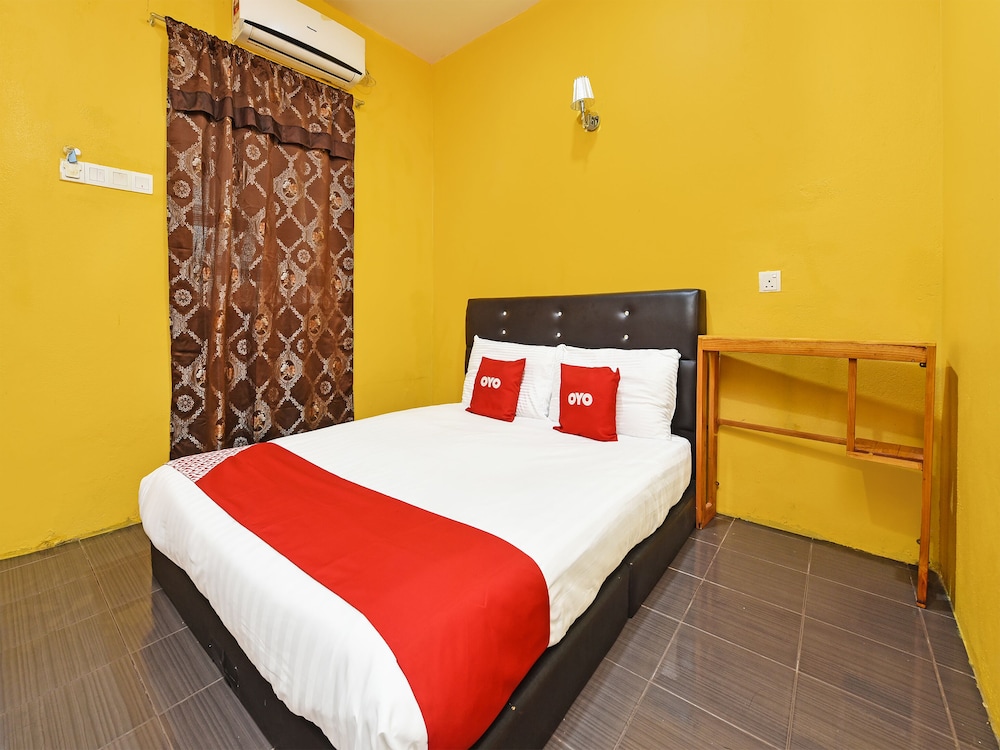 Hotel O Awan Biru Motel 17/33
