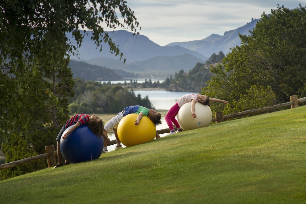 Llao Llao Hotel and Resort Golf SPA 67/83