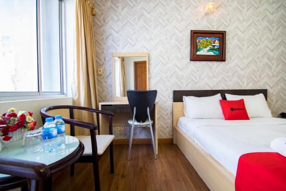 Quynh Giang Hotel 11/16