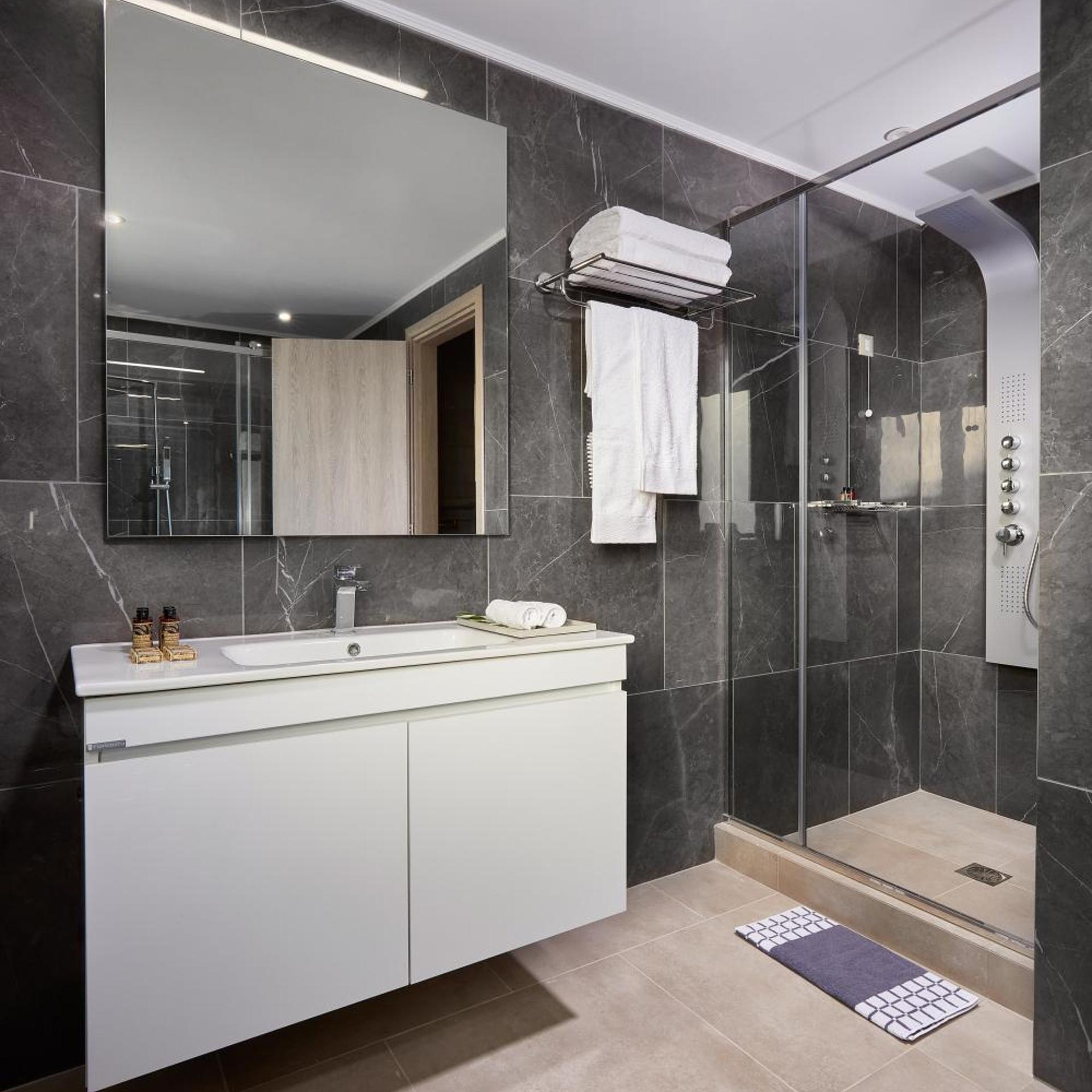 Sempre Viva Suites 5/45