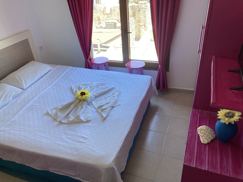 Hotel Can Bodrum 3/21