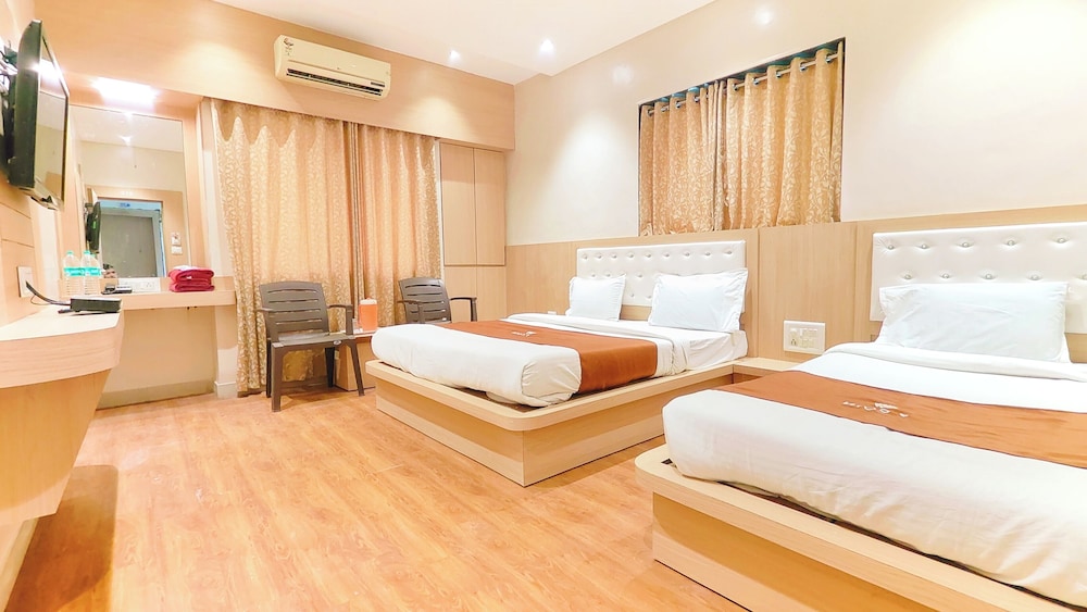 Hotel Yog Palace 26/50