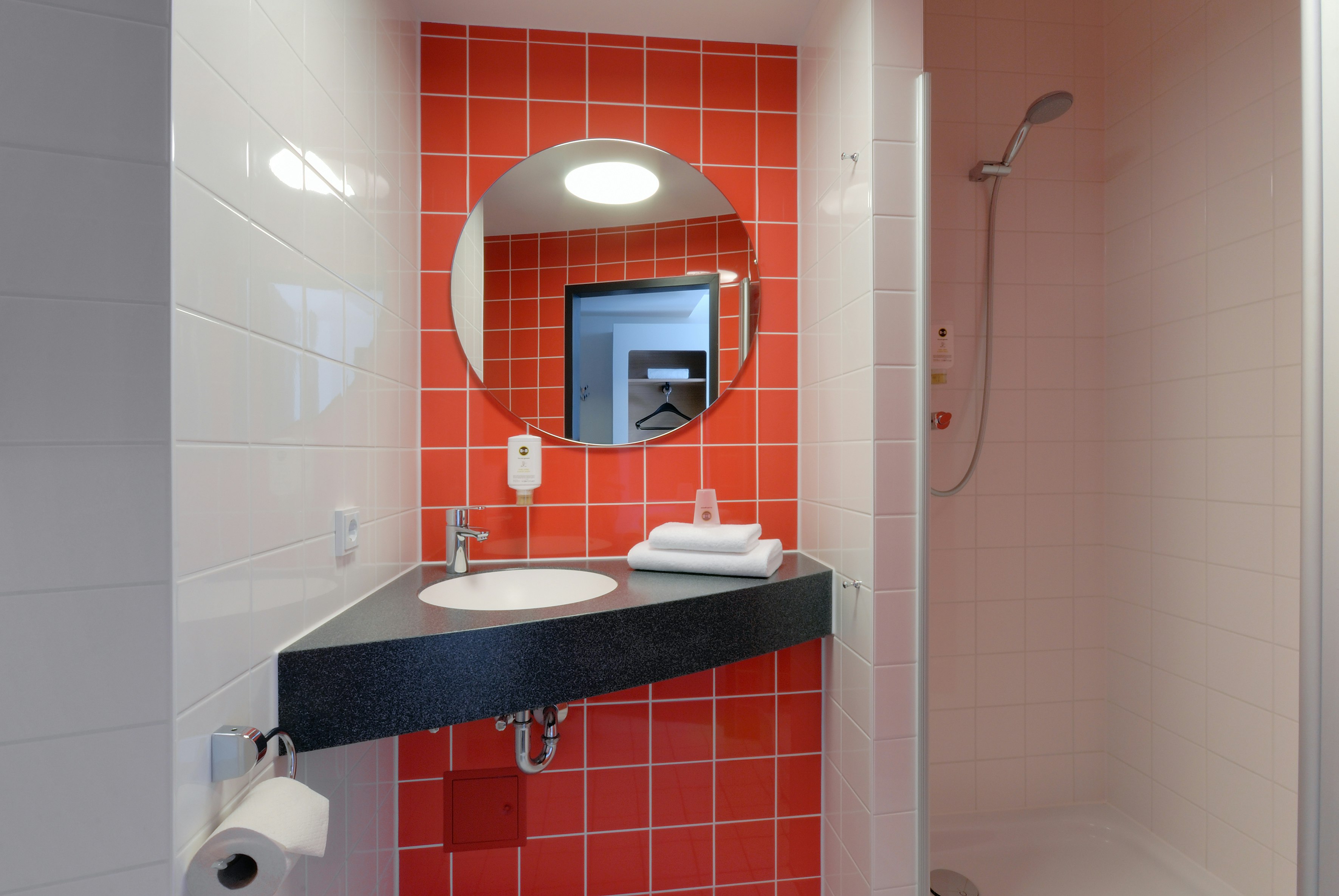 B&B Hotel Hamburg-Harburg 17/17