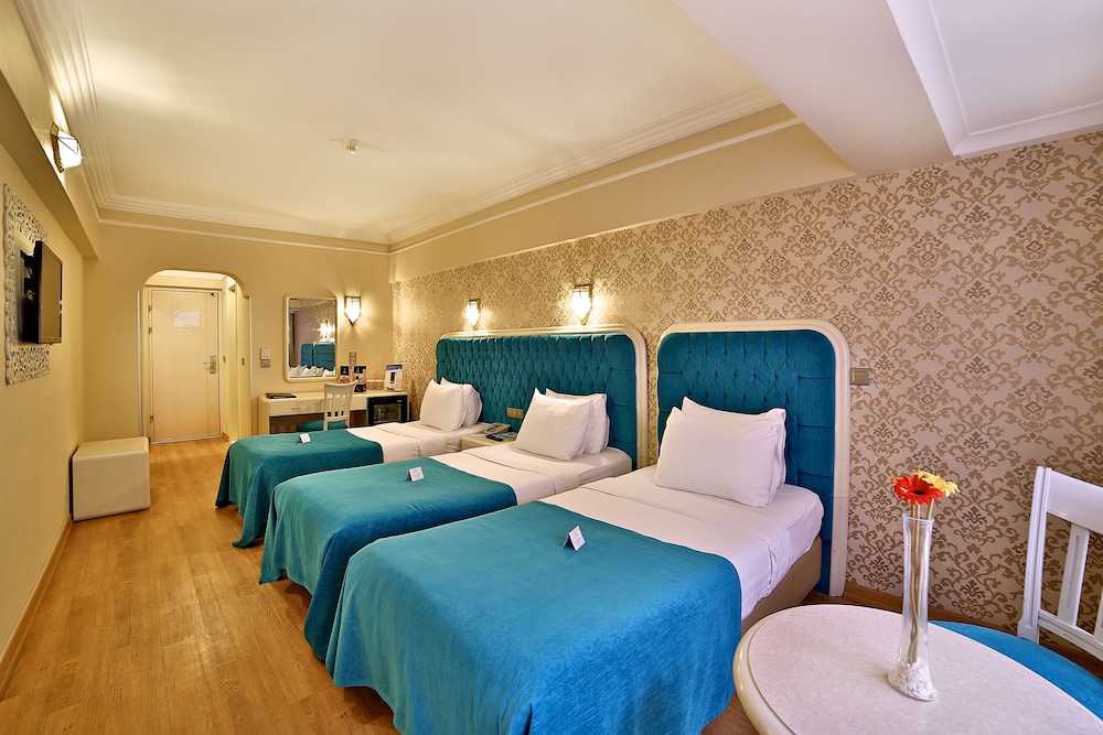 Grand Anka Hotel 23/68