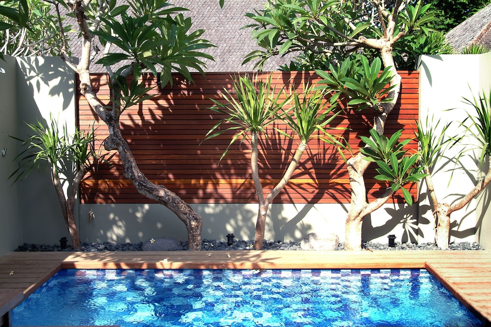 DOWNTOWN VILLAS 39/46