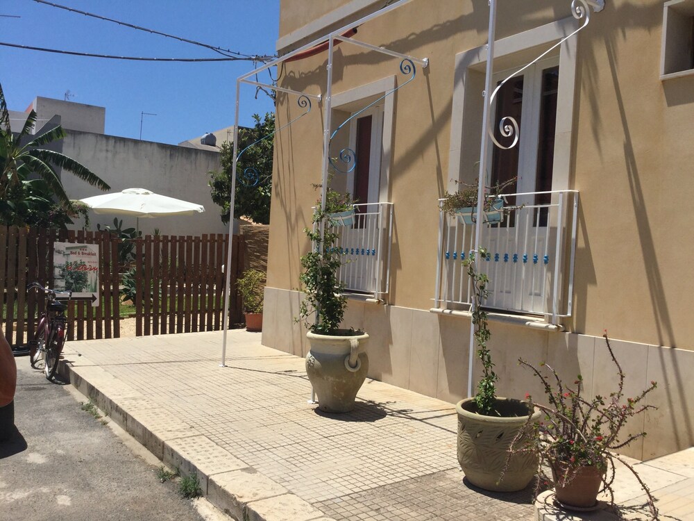 Bed & Breakfast U'iazzu 38/47