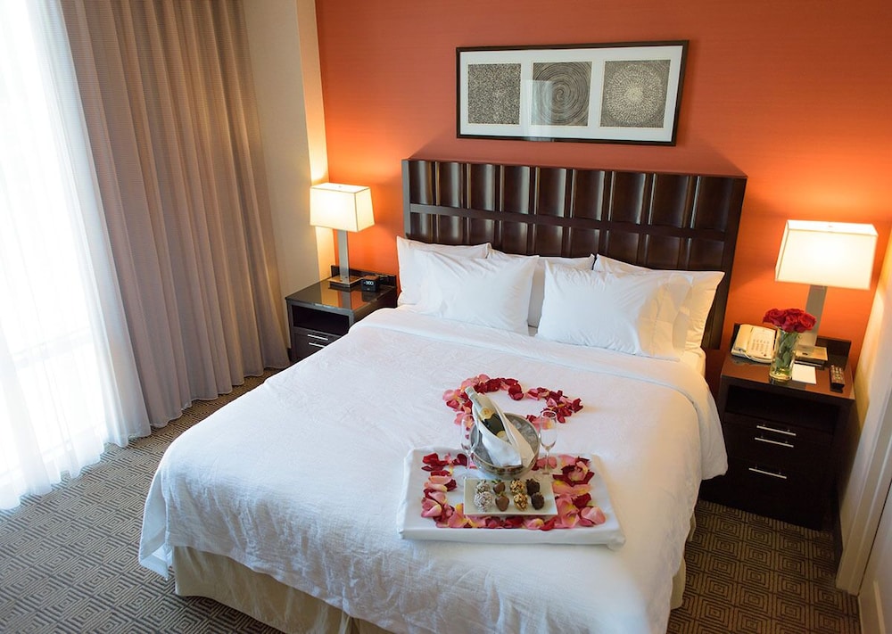 Embassy Suites by Hilton Ontario Airport 18/55