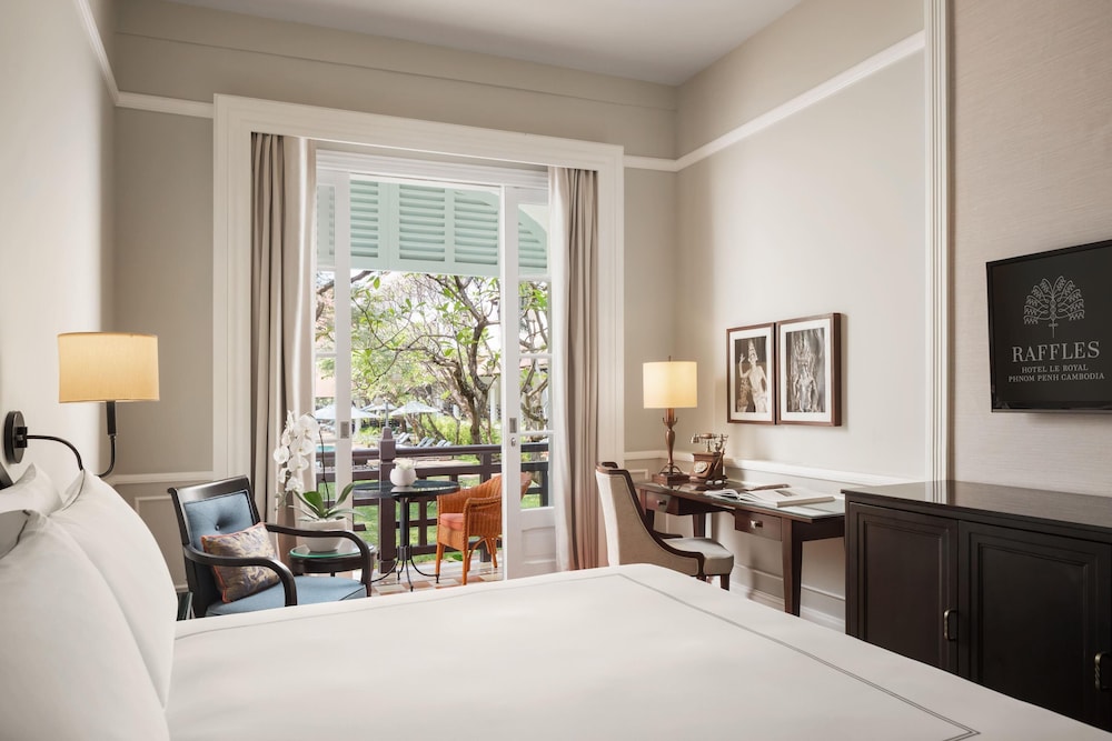State, Twin Beds, Pool View، Raffles Hotel Le Royal 7/10