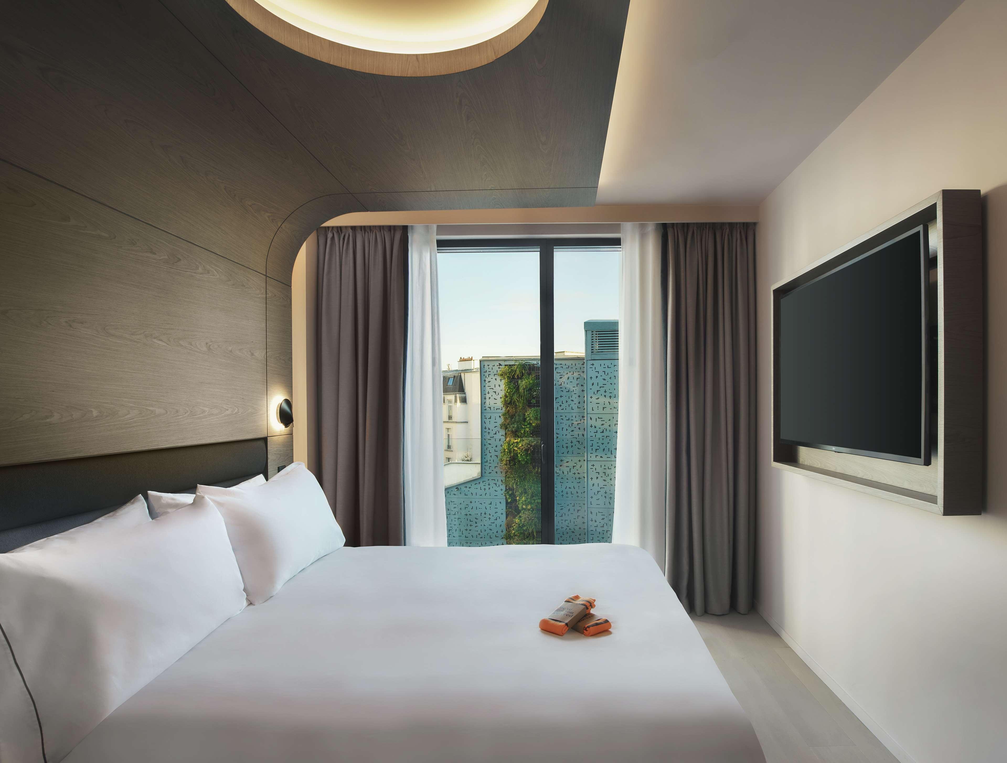 Premium, Double Bed