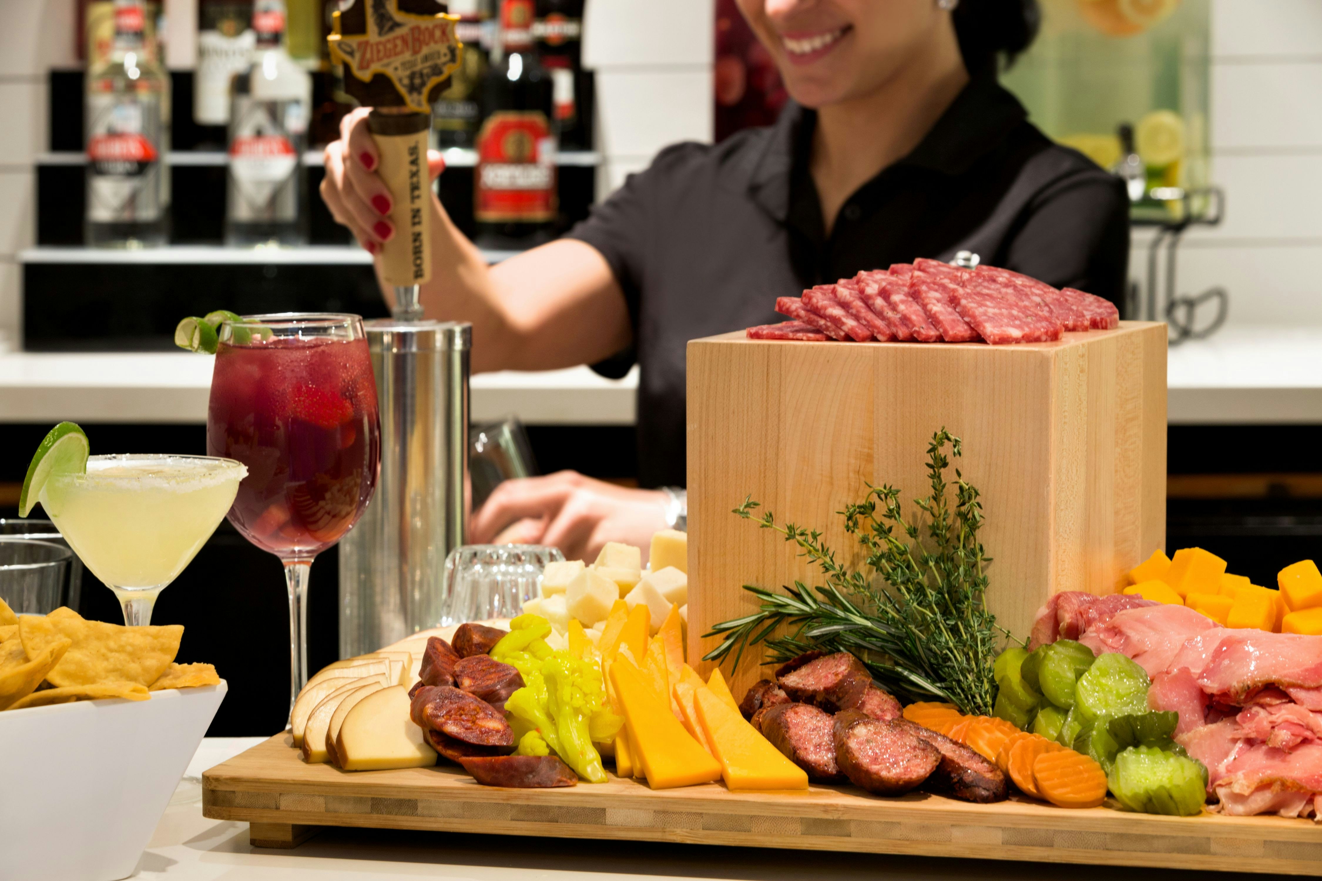 Embassy Suites by Hilton Grapevine DFW Airport North 11/50