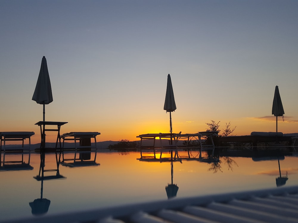 Saturnia Tuscany Hotel 60/70