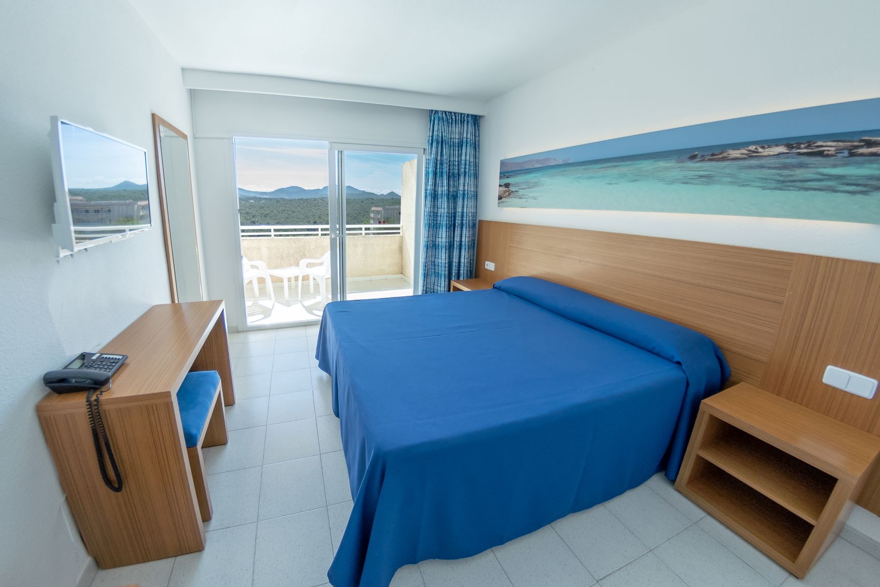 ROOM, SINGLE, GARDEN OR POOL VIEW