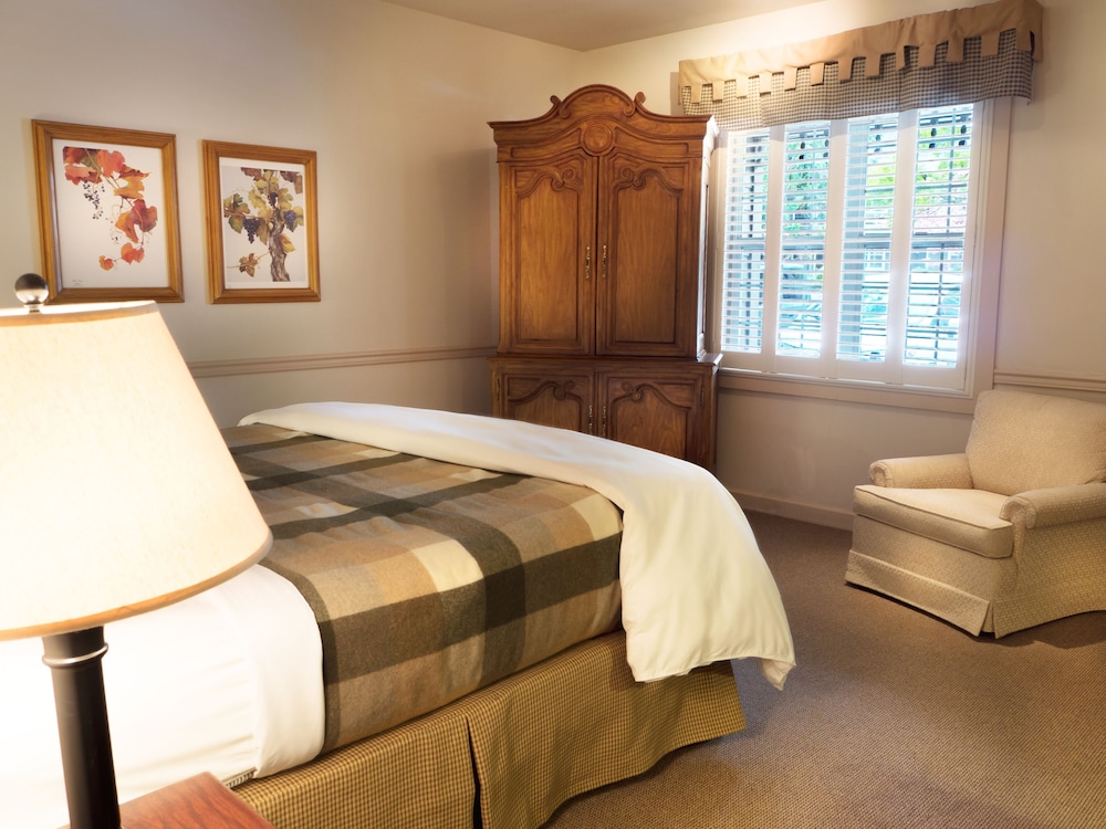 Wine Country Inn 36/43