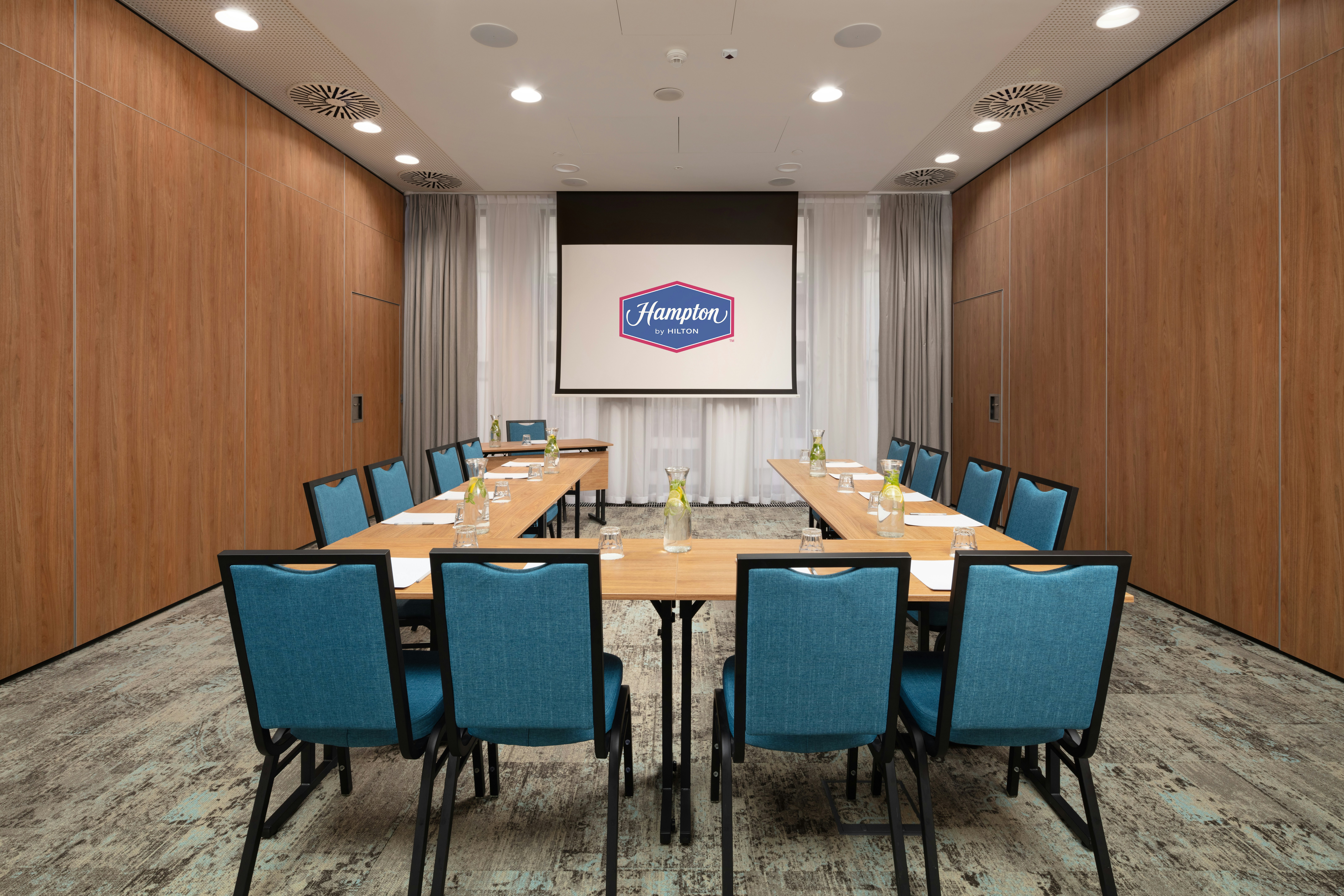 Hampton by Hilton Lodz City Center 34/40