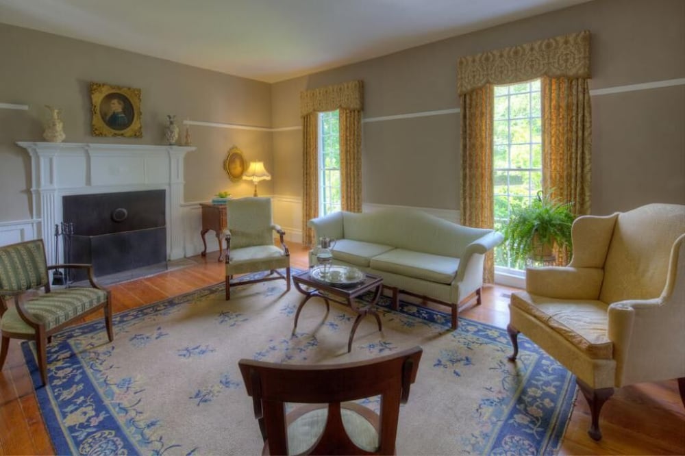 Oak Grove Bed and Breakfast 25/50