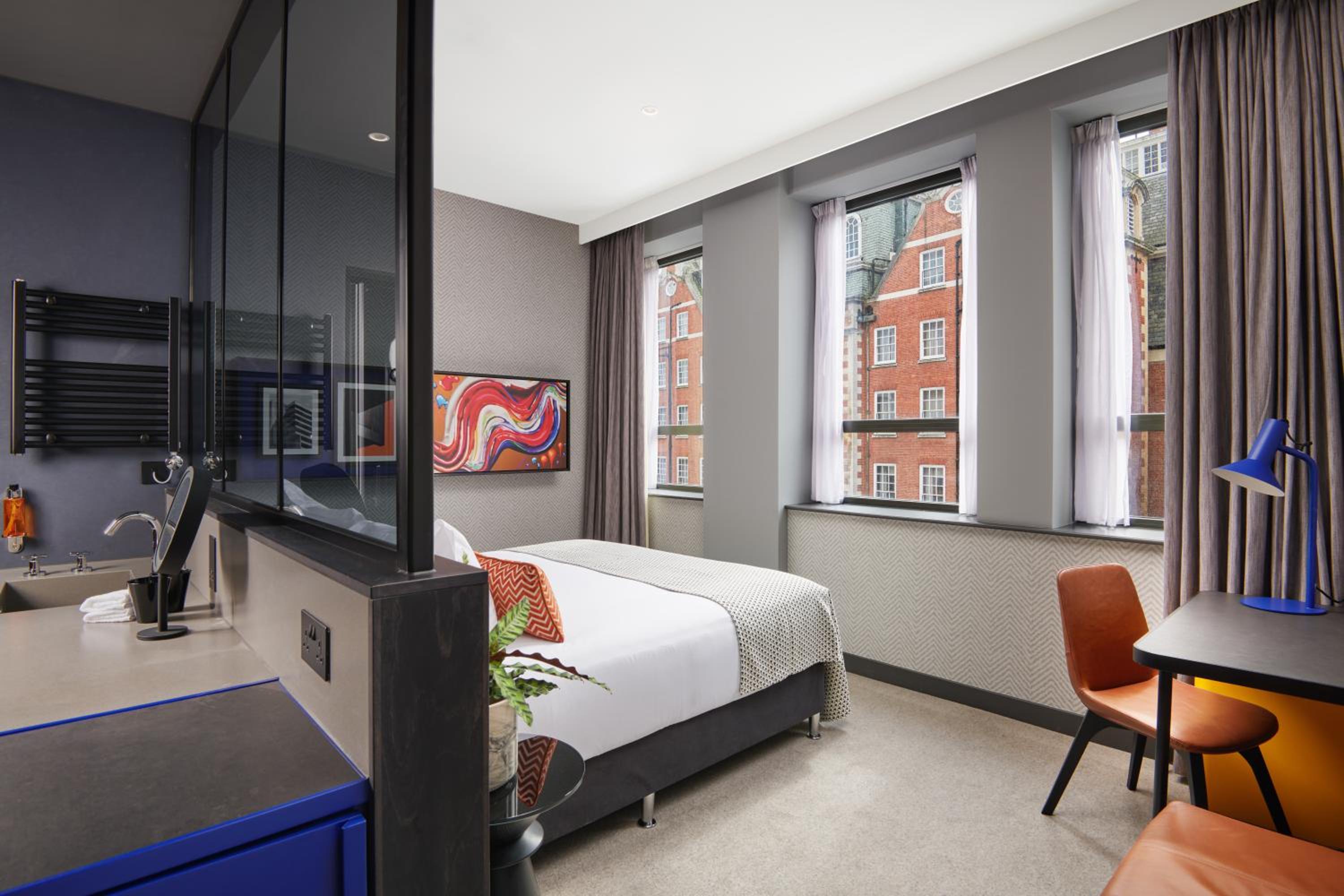 STANDARD, DOUBLE BED