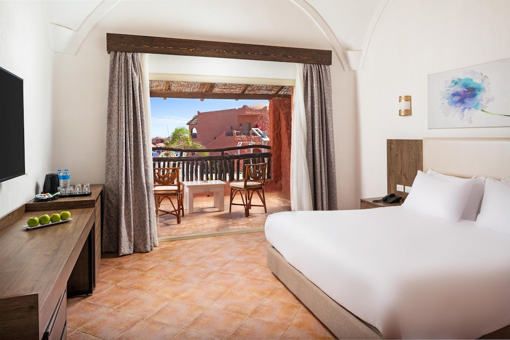 Pickalbatros Portofino Villaggio Resort 35/97