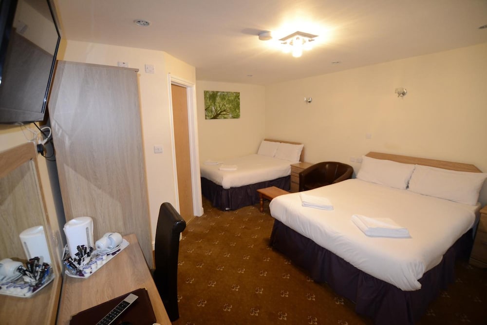 Cranbrook Hotel London 25/55
