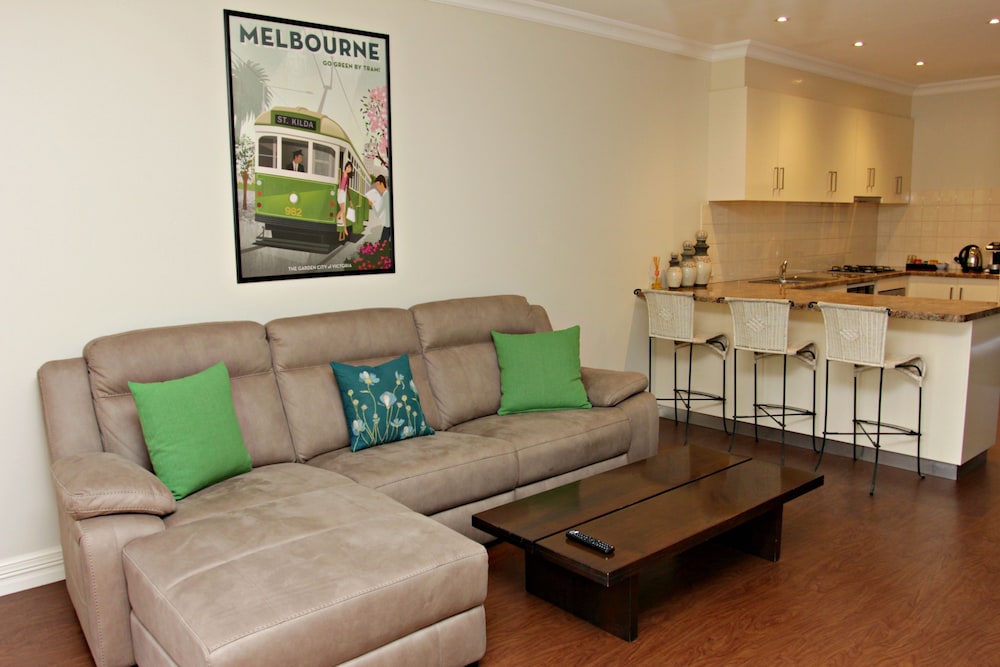 Cocknbull Boutique Hotel 24/50