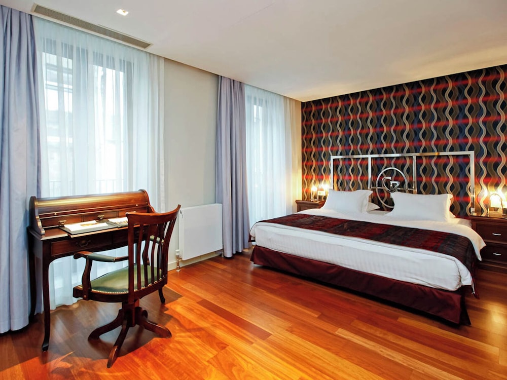 Galateia Residence 8/50