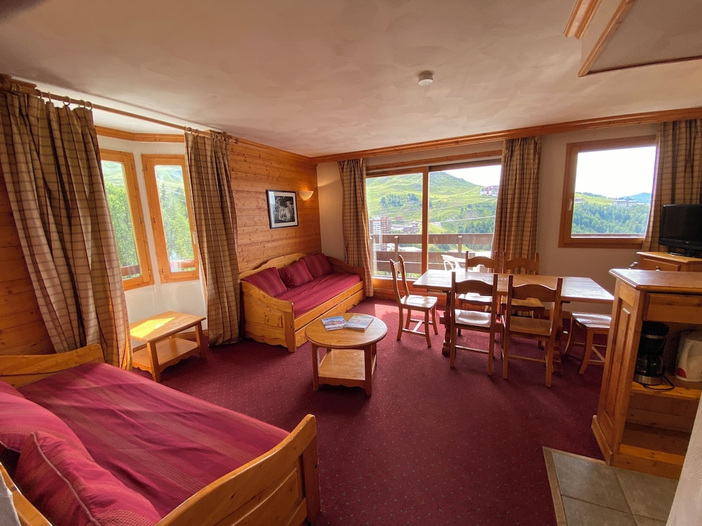 شقة بسريرين منفصلين وسرير بطابقين بغرفتي نوم مع سرير سحّاب إضافي، LAGRANGE Prestige Aspen - La Plagne 6/10