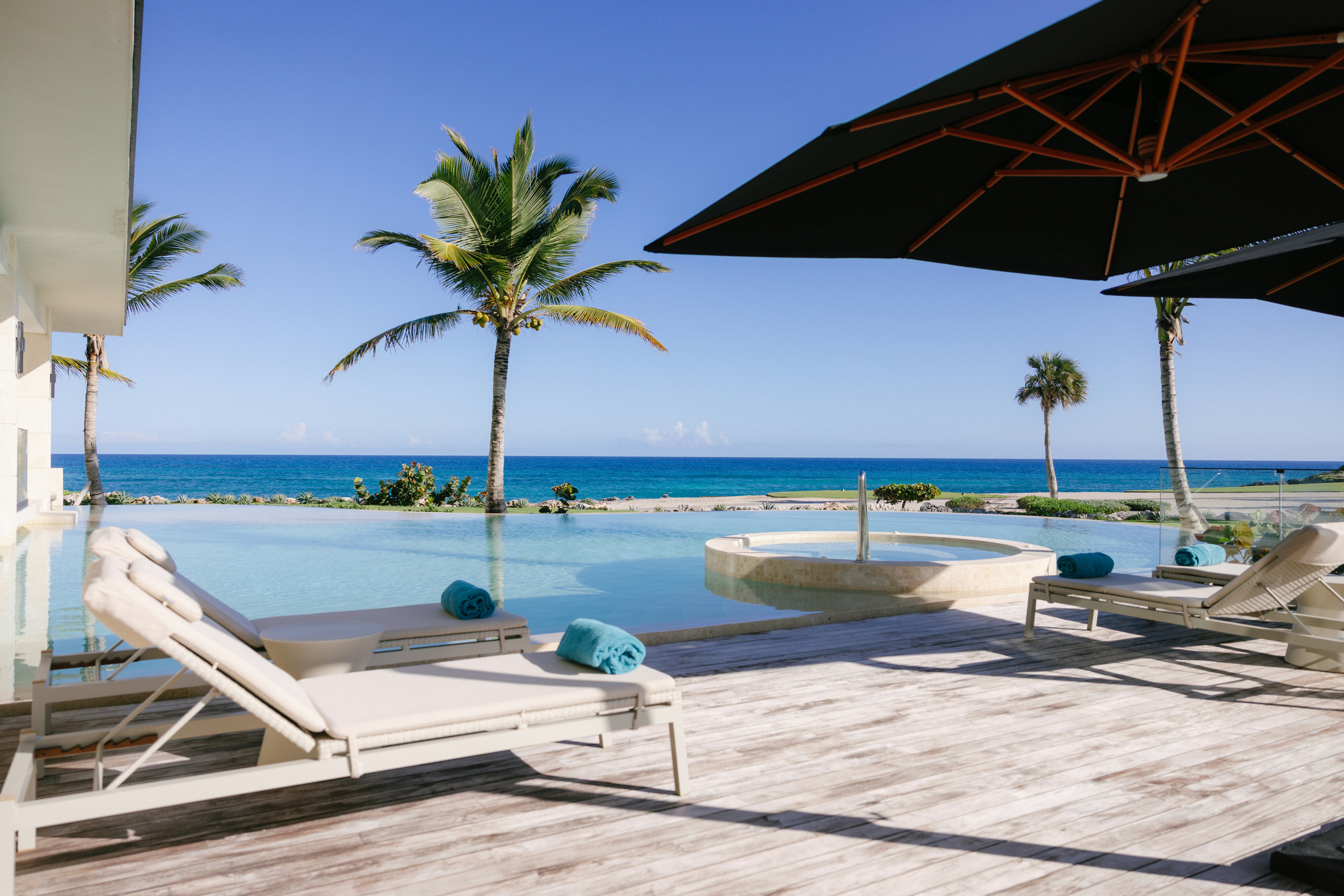 Eden Roc At Cap Cana 92/102