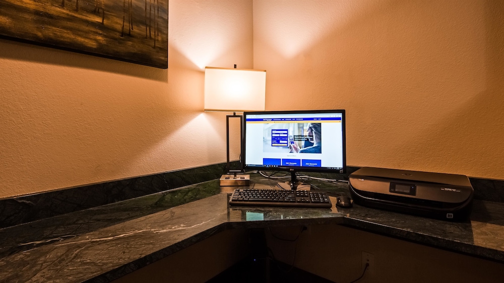 Best Western Cottage Grove Inn 21/30