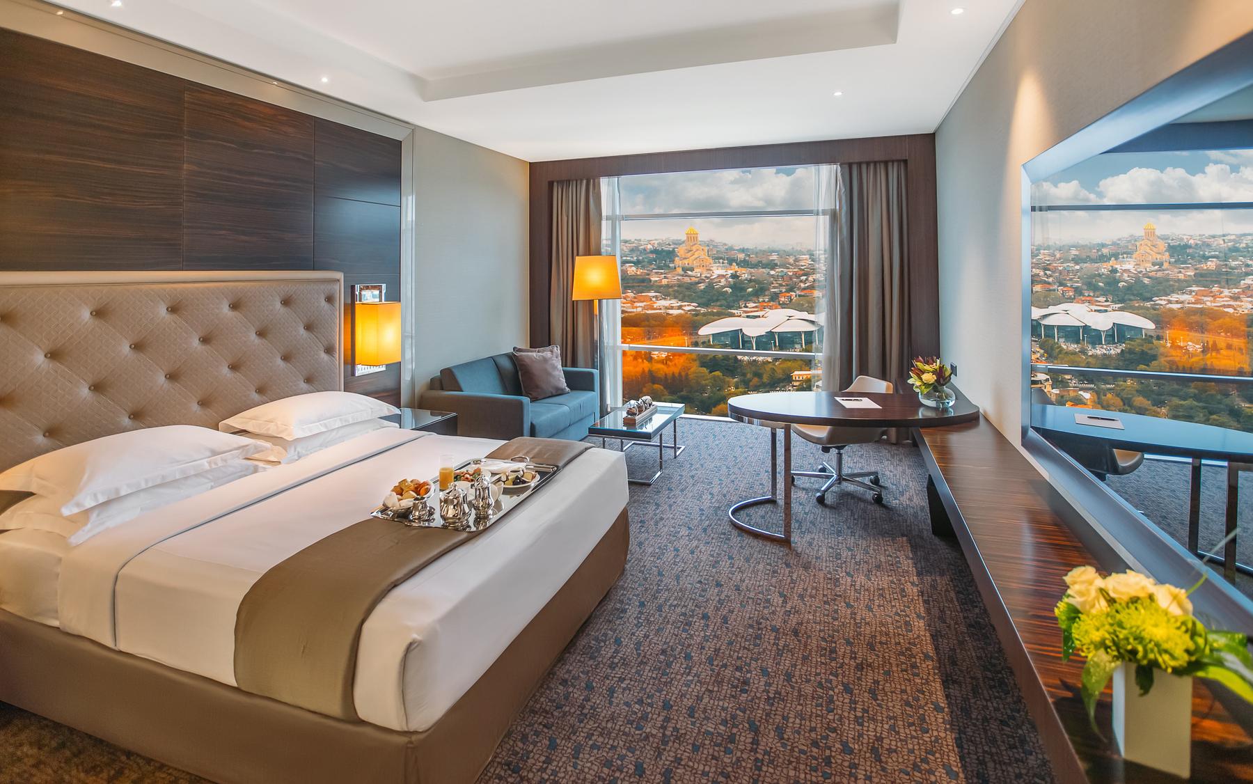 Club Deluxe King Room