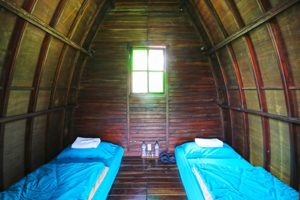 Twin Beds