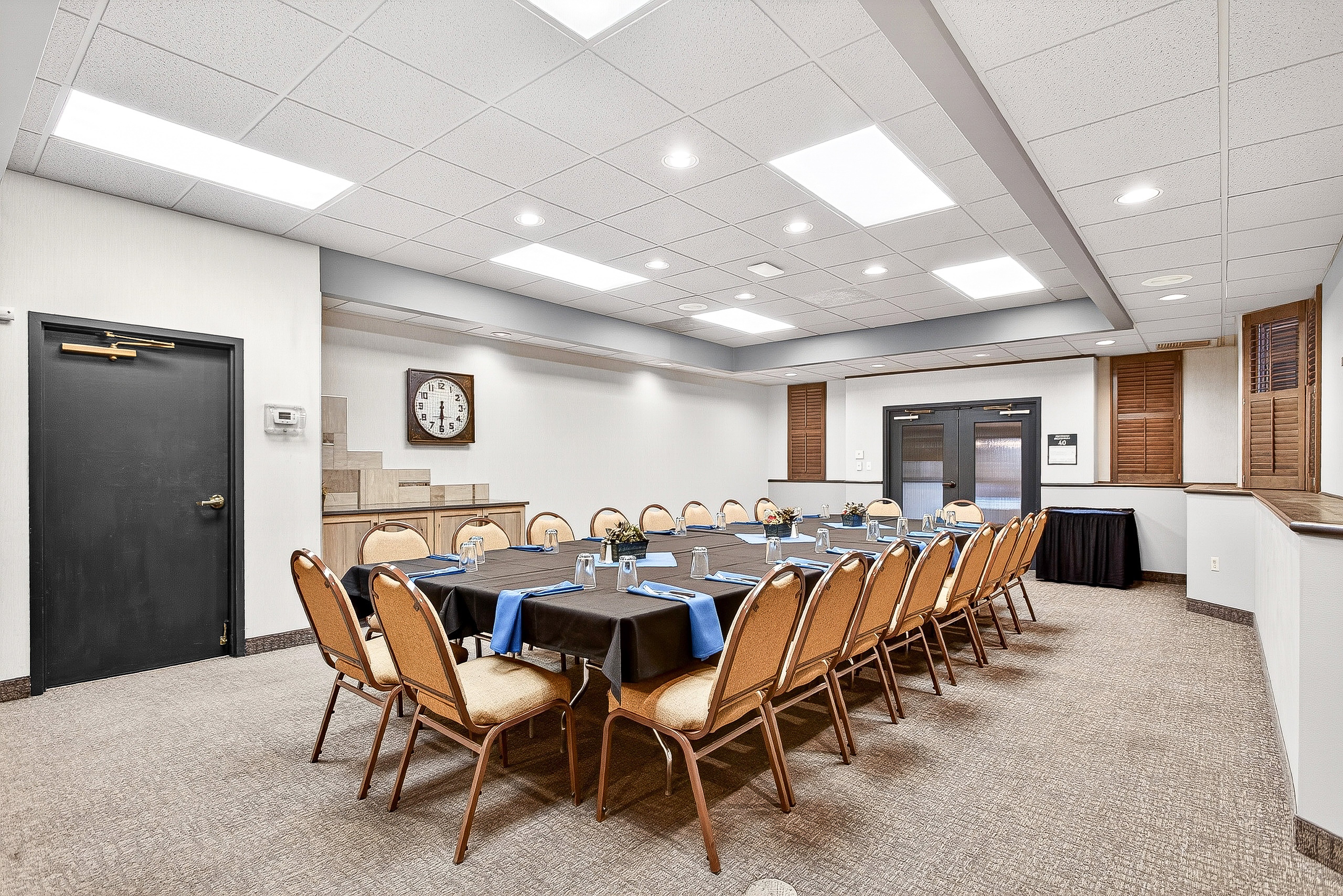 Holiday Inn Clarkston - Lewiston 37/50