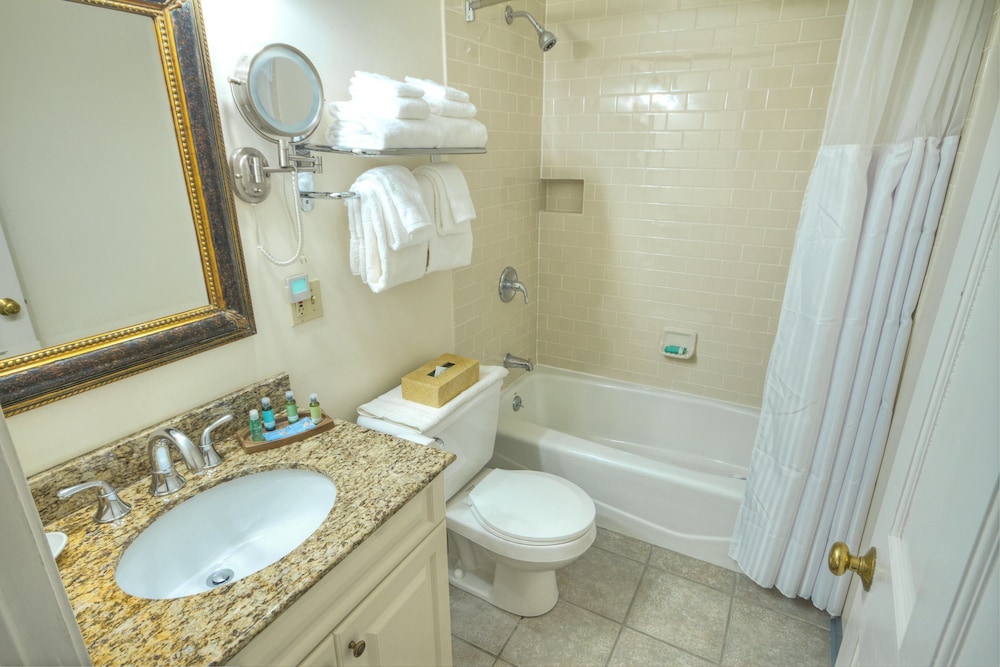 Club Wyndham Bay Voyage Inn 47/50