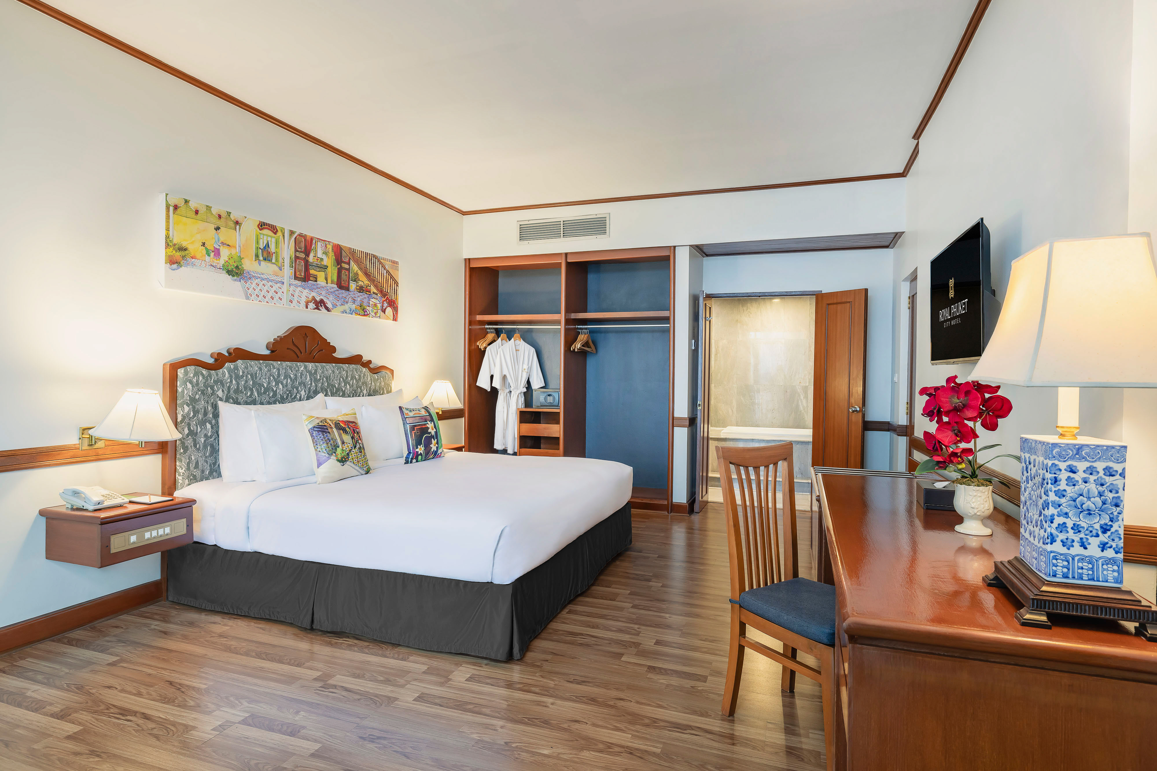 Executive Suite