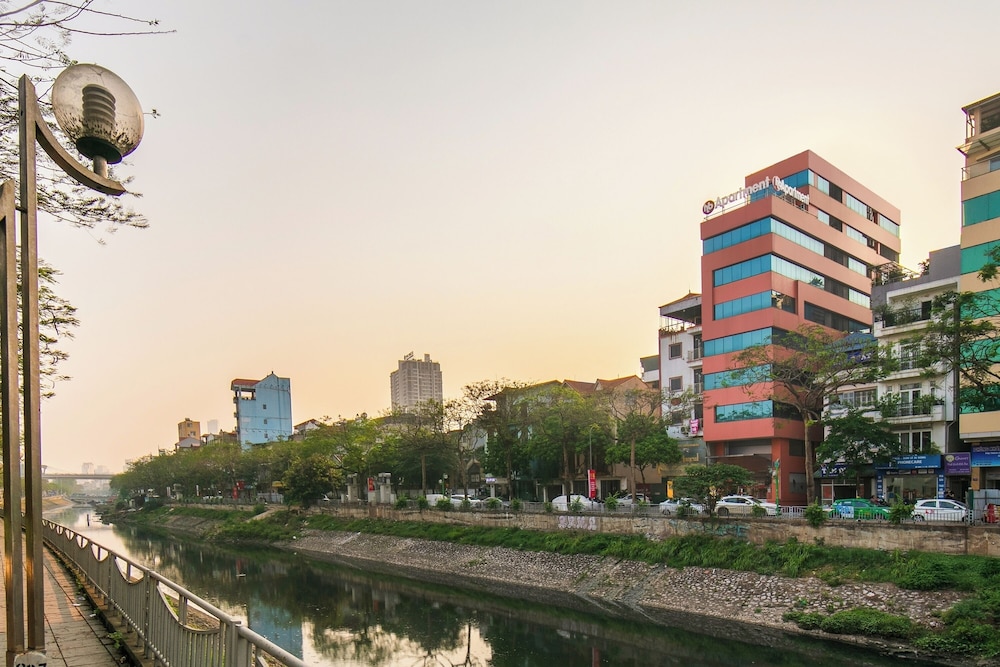 HB Serviced Apartment - 121B Quan Hoa 26/30
