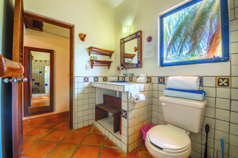 2 Bedrooms, Margarita, Apartment, Queen and Twin Beds, Garden View, Sofa، Casamar Suites 8/9