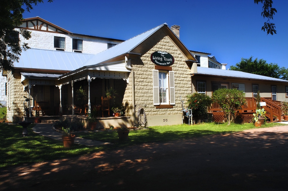 Inn On Barons Creek 3/43