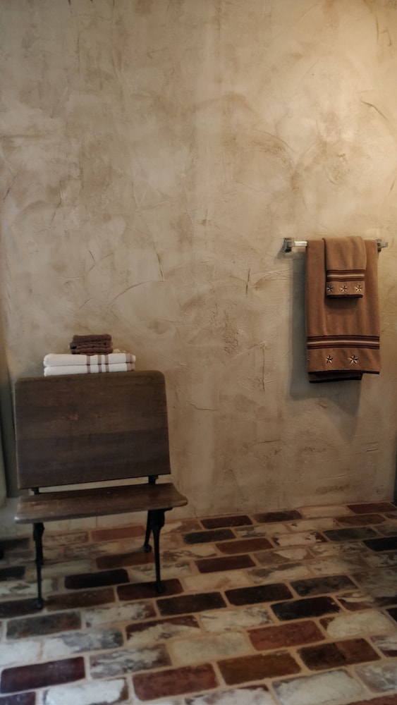 The Lancaster Manor Bed and Breakfast 29/50