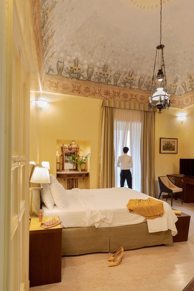 Palazzo Papaleo 25/65