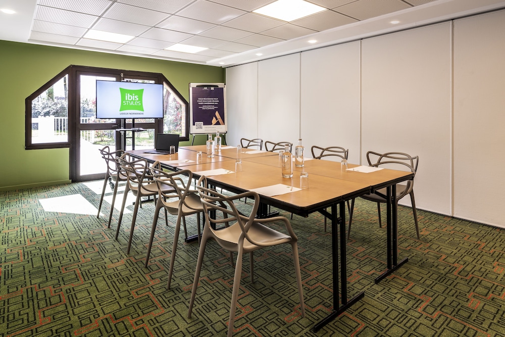 Hotel Mercure Lisieux Normandie 42/50