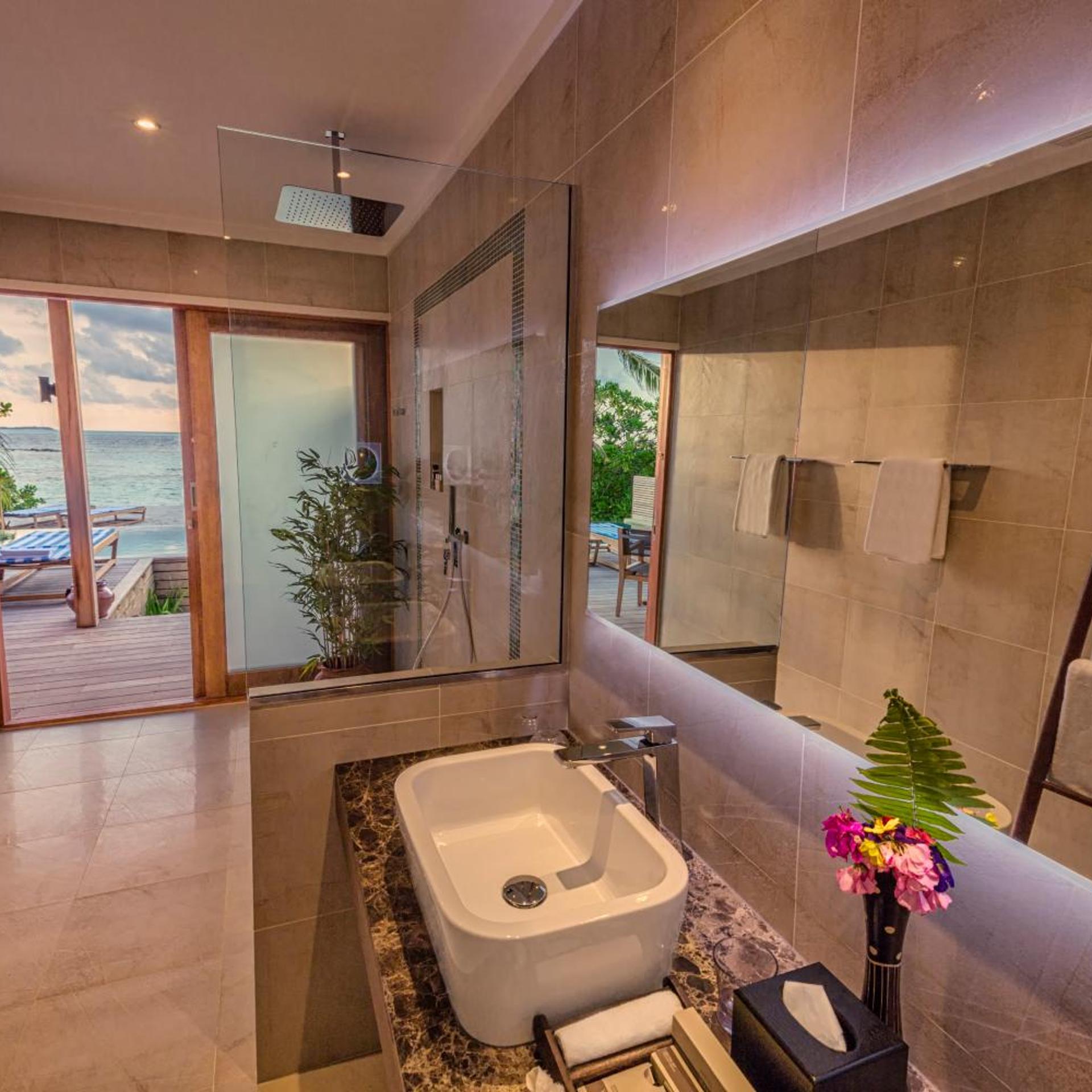 Beach Pool, Villa, King Bed