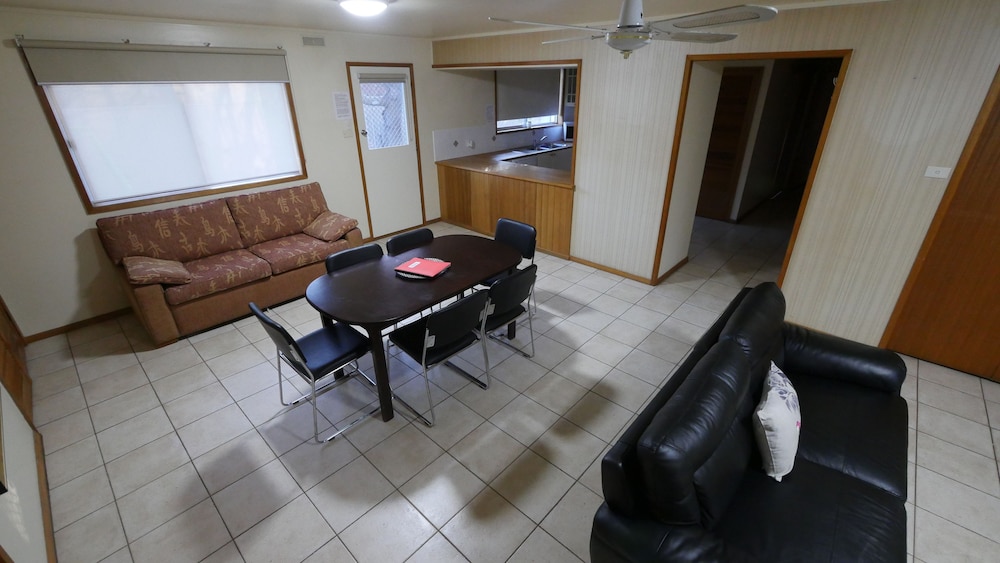 Adina Lodge Holiday Units 51/71