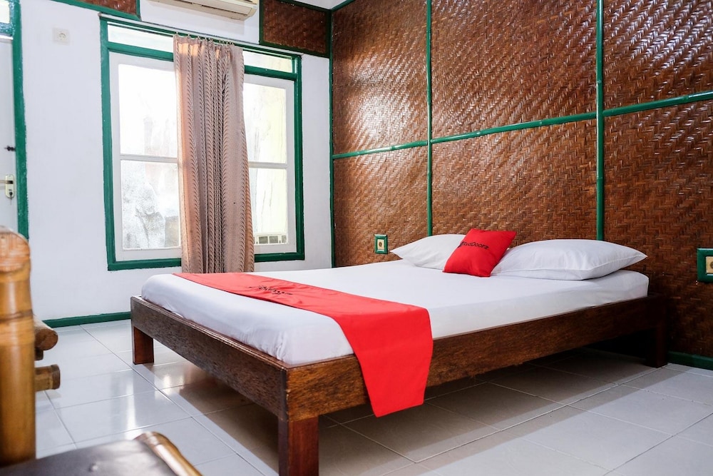 Reddoorz Plus Near Jalan Baru Bogor 23/32
