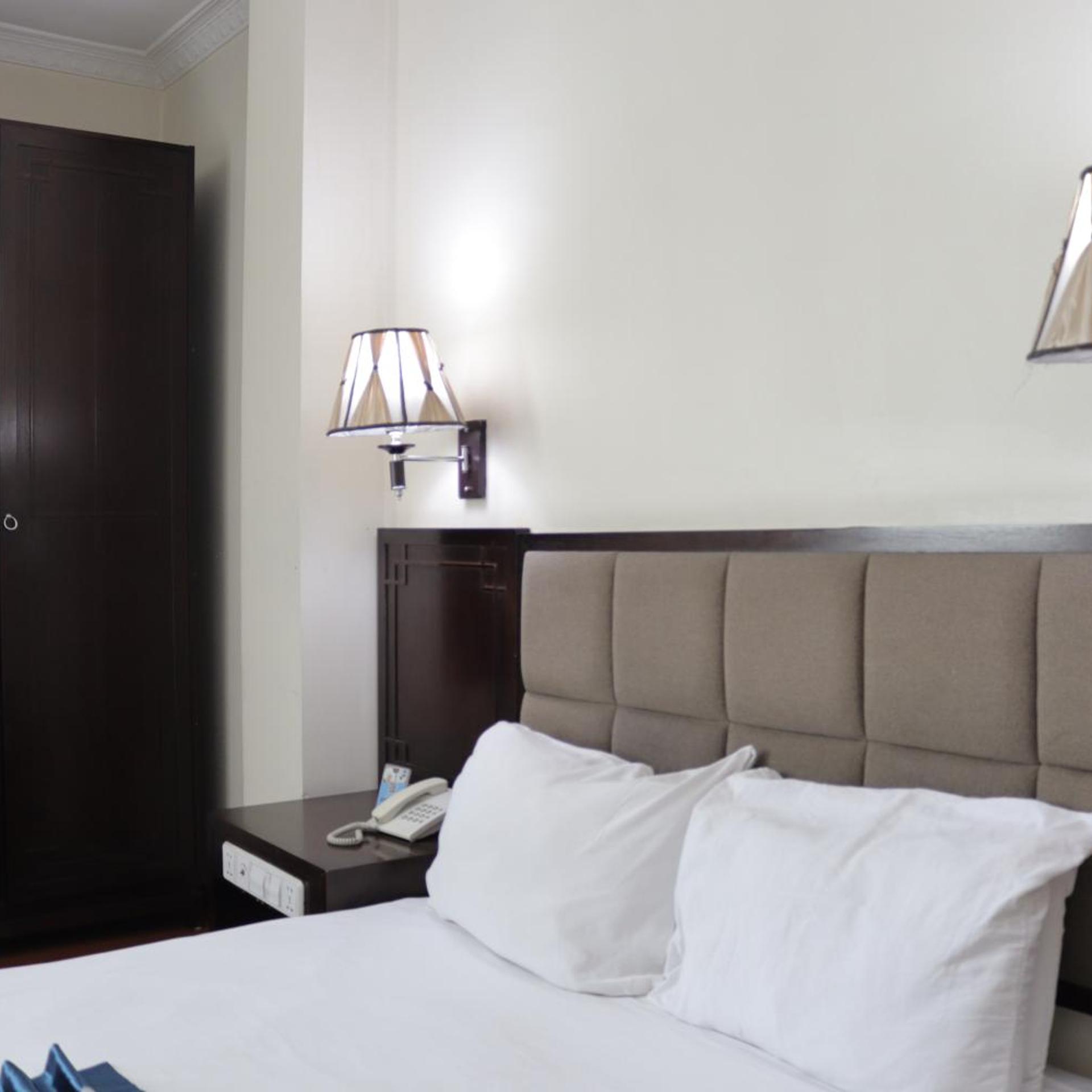 Blue Birds International Hotel 21/50