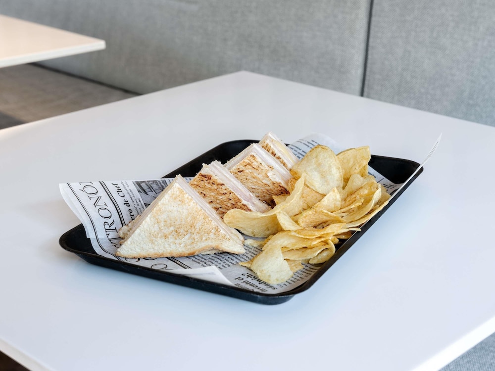 ibis budget Madrid Aeropuerto 31/58