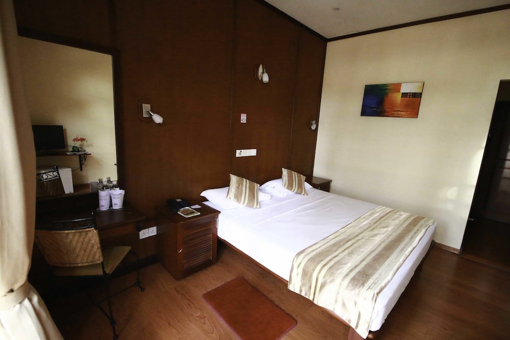STANDARD, DOUBLE BED