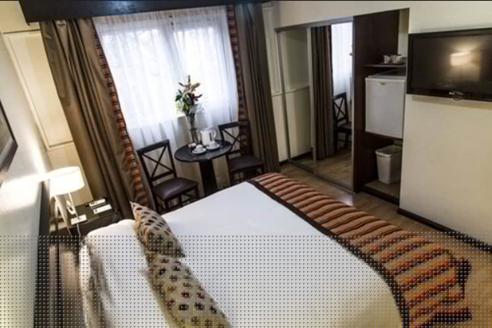 Mendoza Hotel 15/66