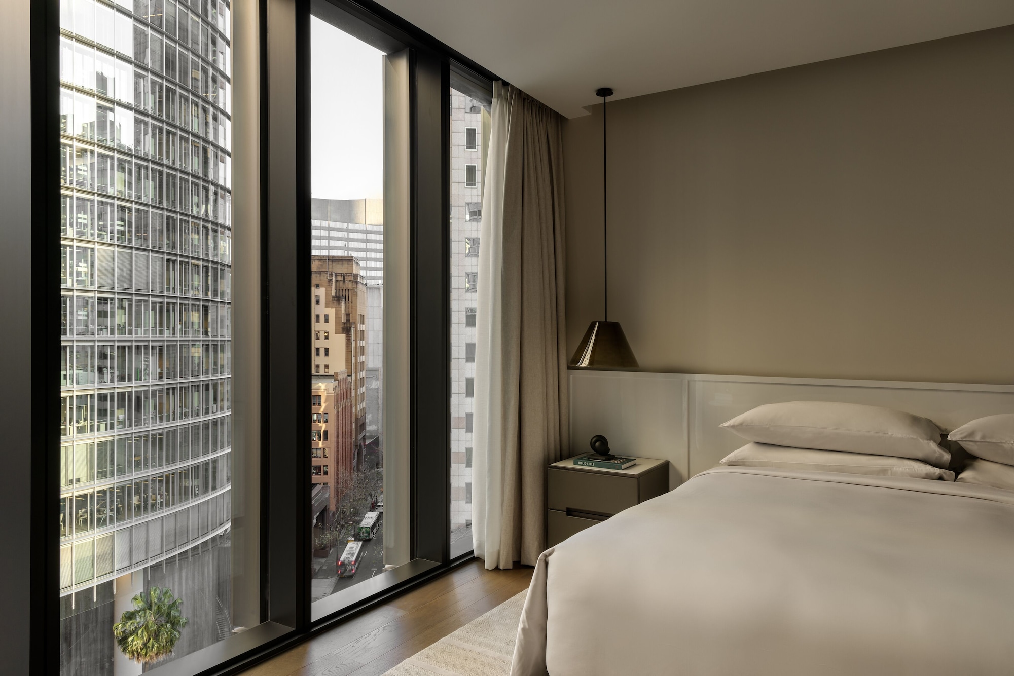 Skyline, Suite, King Bed