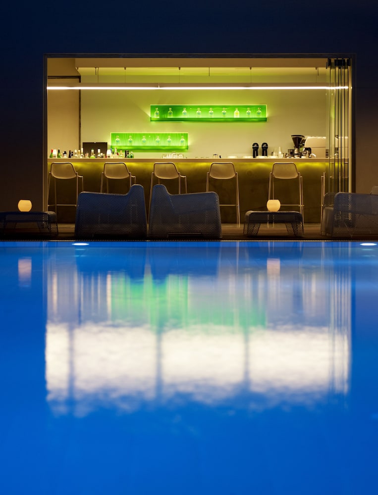 THALATTA SEASIDE HOTEL 12/73