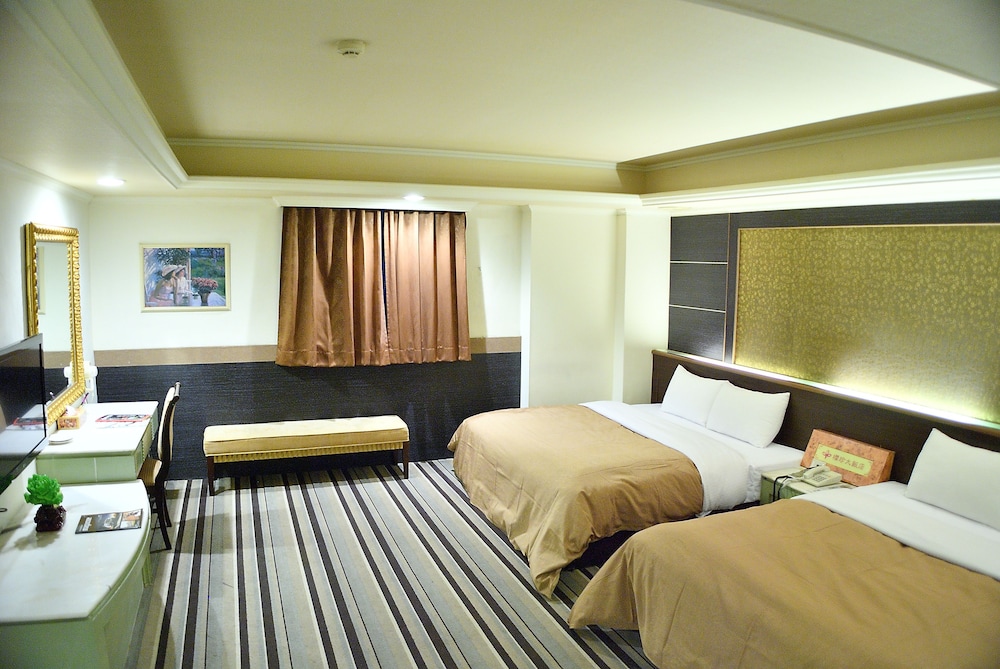 Ying Zhen Hotel 13/44